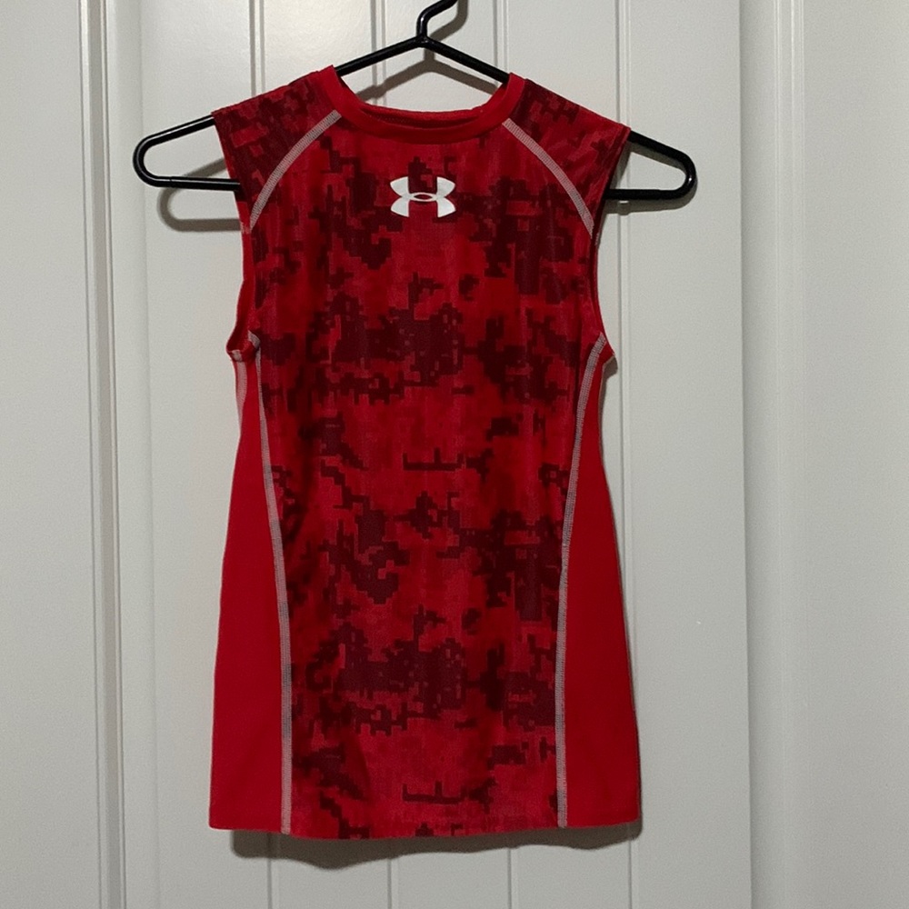 Under Armour youth large sleeveless top